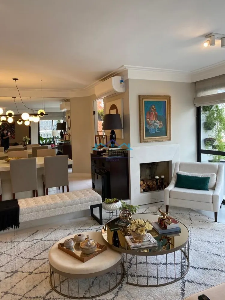 Apartamento, 4 quartos, 140 m² - Foto 1
