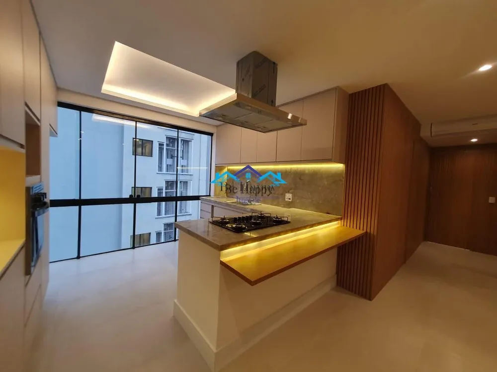 Apartamento, 3 quartos, 170 m² - Foto 1