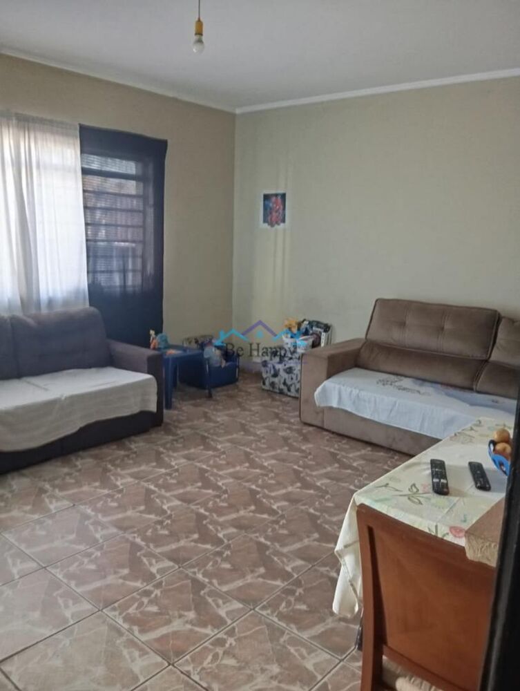 Casa, 3 quartos, 146 m² - Foto 1