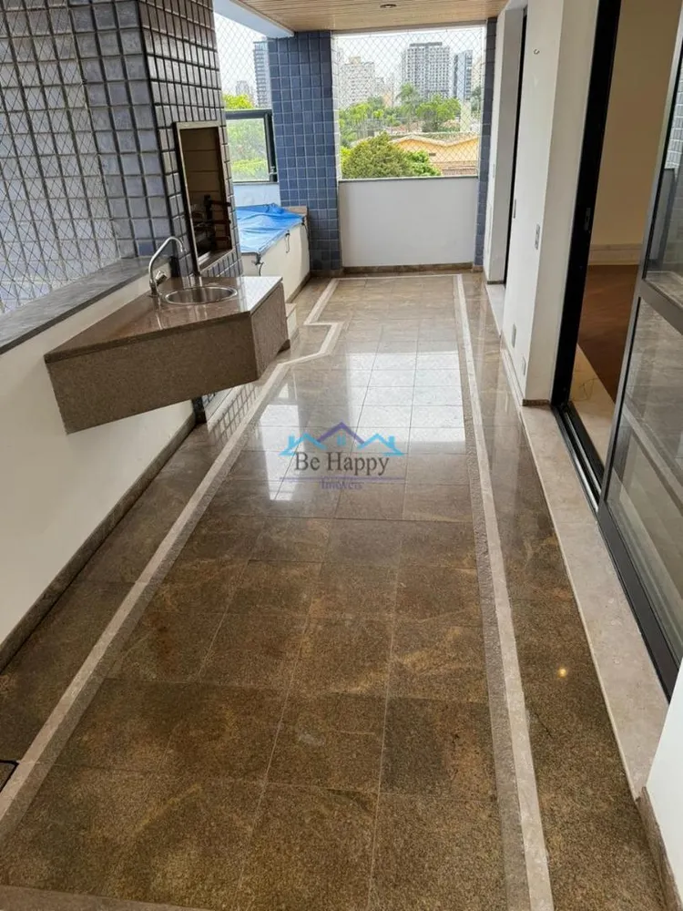 Apartamento, 3 quartos, 216 m² - Foto 2