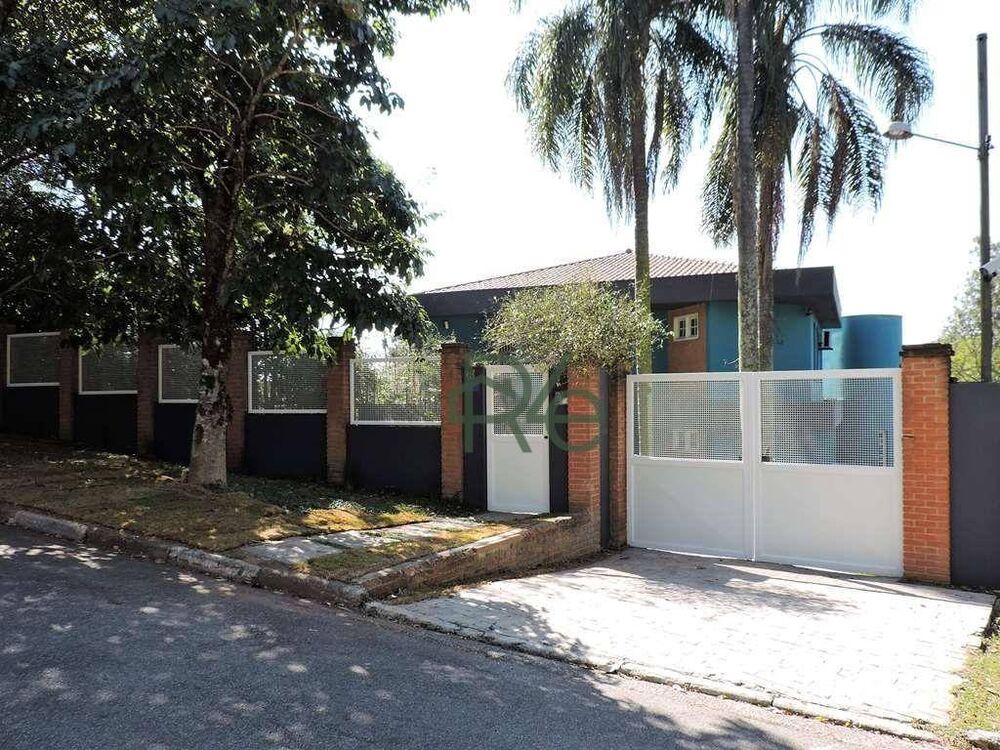 Casa de Condomínio à venda e aluguel com 6 quartos, 550m² - Foto 2