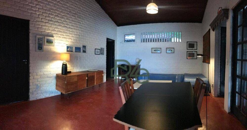 Casa à venda com 6 quartos, 360m² - Foto 4