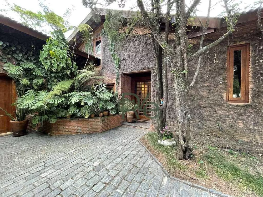 Casa de Condomínio à venda com 4 quartos, 970m² - Foto 2