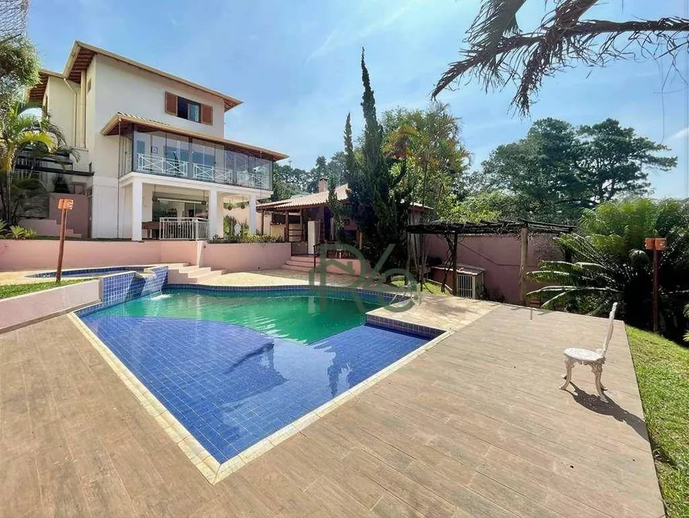 Casa de Condomínio à venda com 3 quartos, 357m² - Foto 1