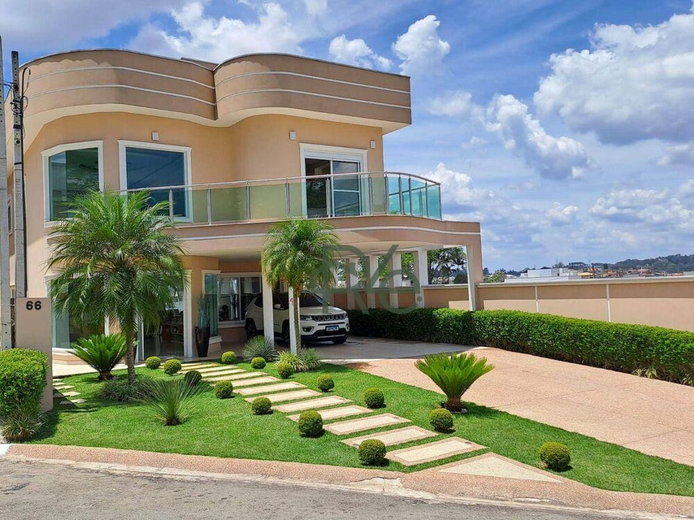 Casa de Condomínio à venda com 4 quartos, 377m² - Foto 2
