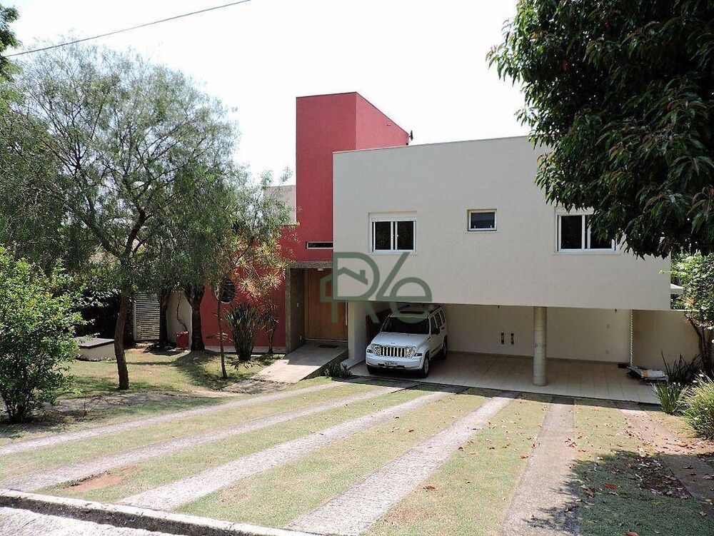 Casa de Condomínio à venda com 4 quartos, 428m² - Foto 1