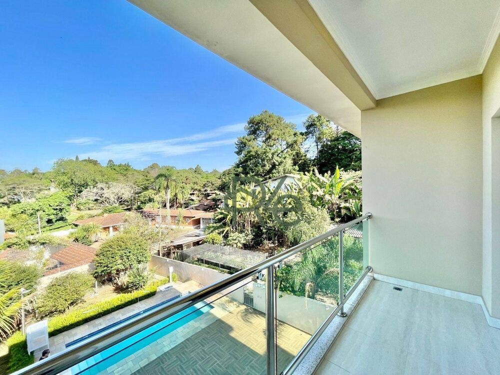 Casa à venda com 4 quartos, 683m² - Foto 2