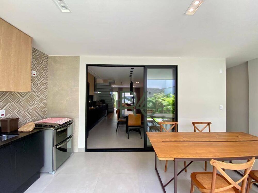 Casa de Condomínio à venda com 3 quartos, 195m² - Foto 15