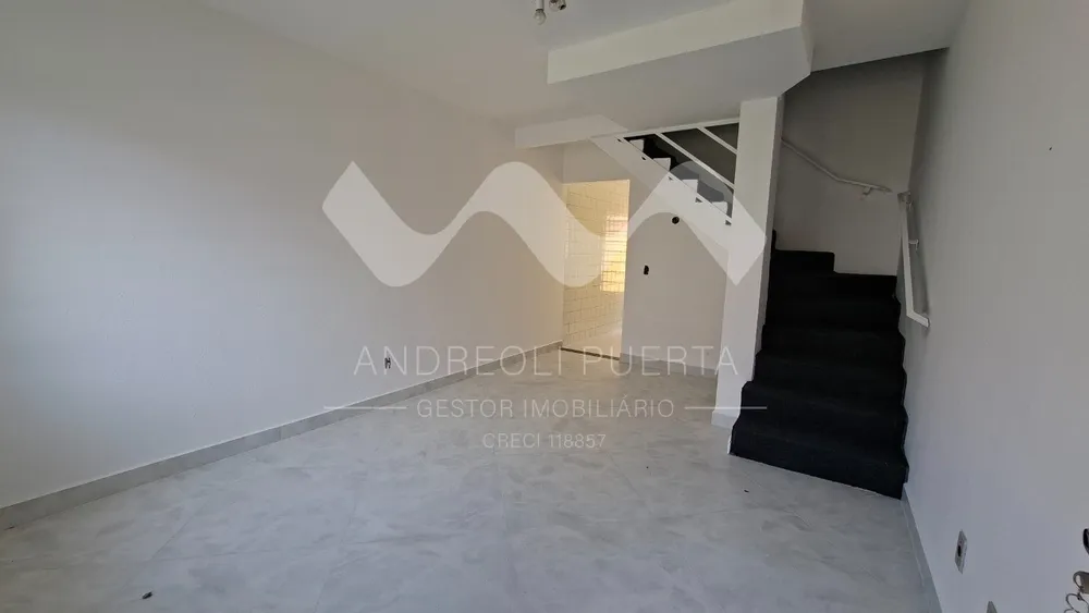 Casa de Condomínio, 2 quartos - Foto 2