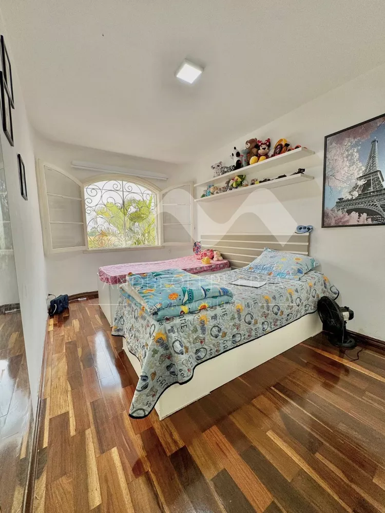 Sobrado, 6 quartos, 454 m² - Foto 1