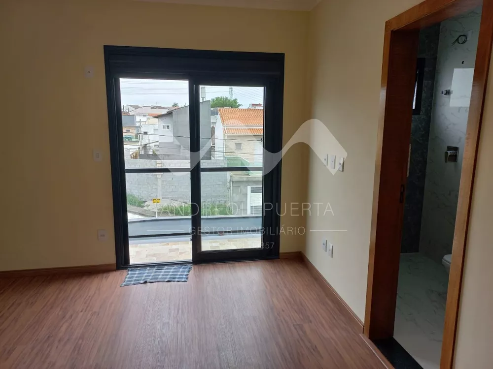 Sobrado à venda com 3 quartos, 160m² - Foto 1