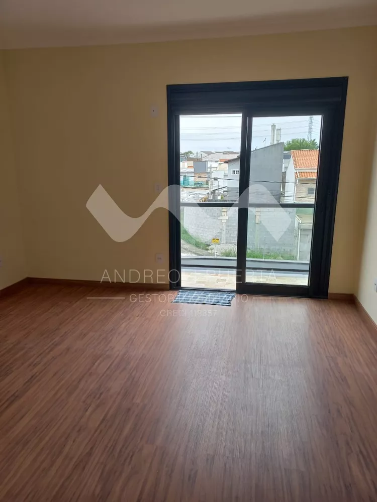 Sobrado à venda com 3 quartos, 160m² - Foto 4