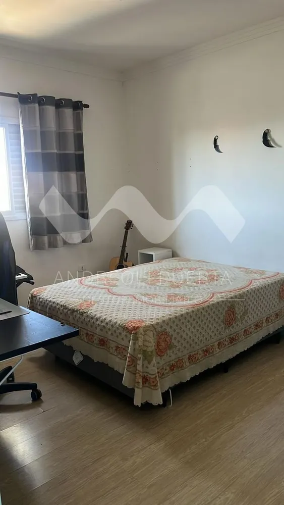 Sobrado, 3 quartos, 243 m² - Foto 1