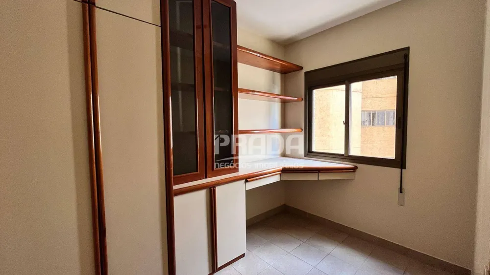 Apartamento, 3 quartos, 236 m² - Foto 3
