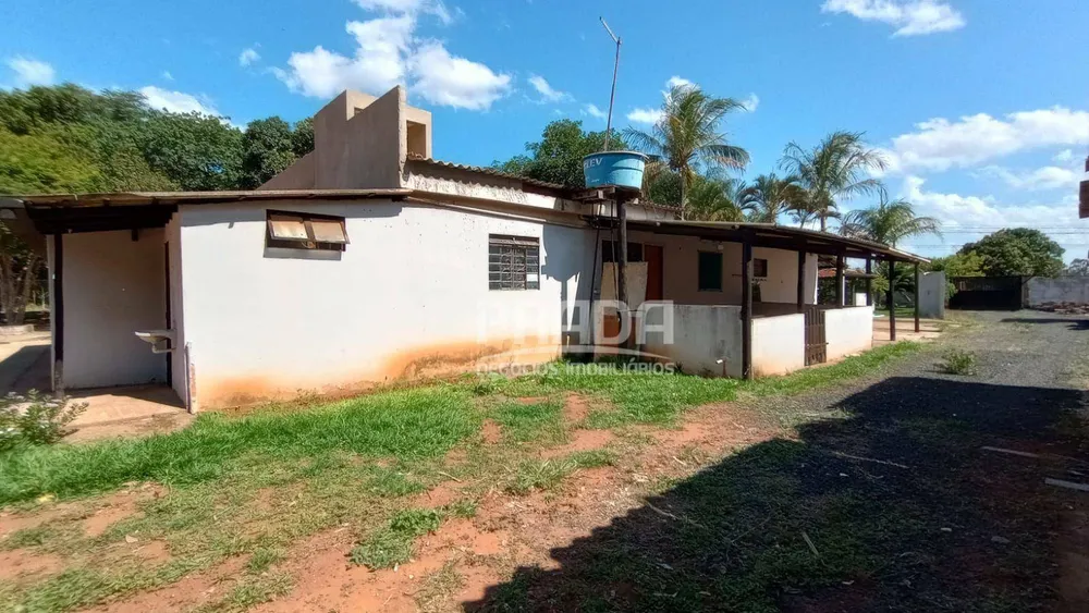 Chácara, 2 quartos, 5000 m² - Foto 1