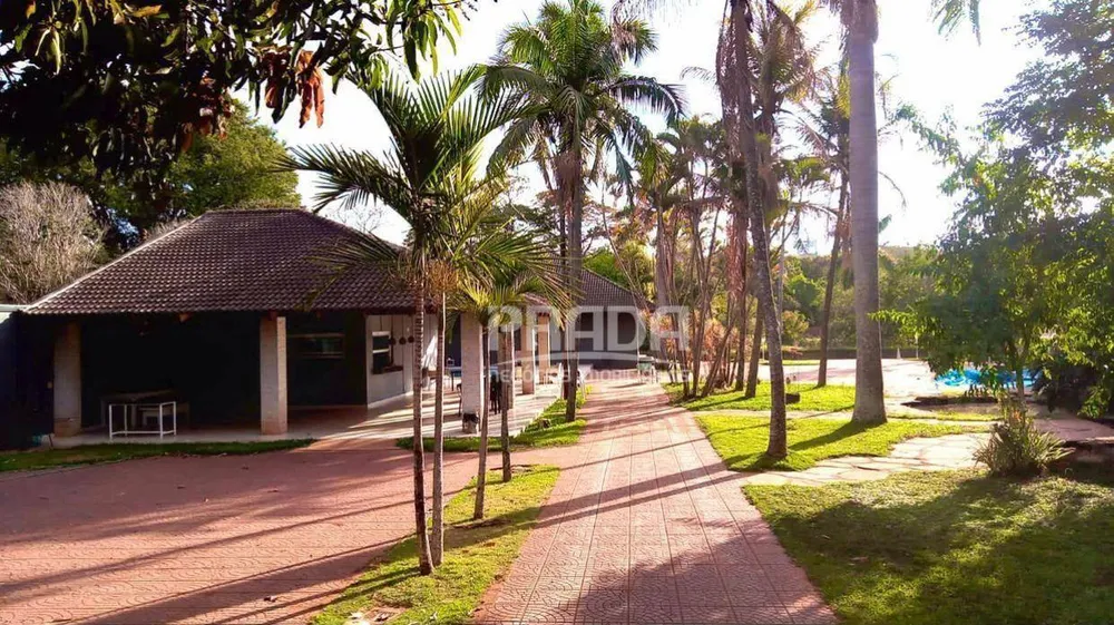 Casa, 2 quartos, 520 m² - Foto 1