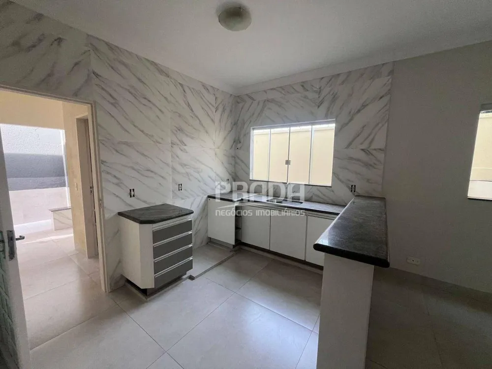Casa, 3 quartos, 132 m² - Foto 3