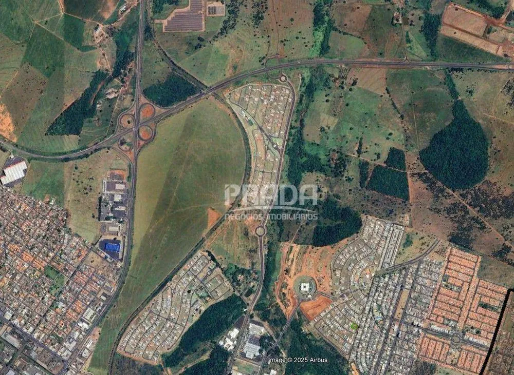 Loteamento e Condomínio, 277 m² - Foto 1