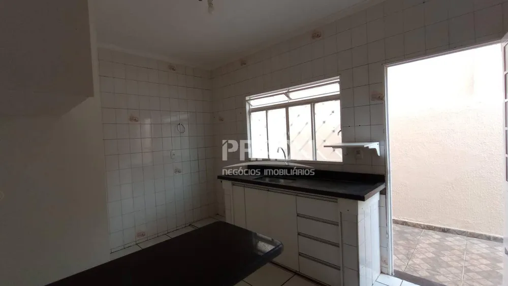 Casa, 3 quartos, 200 m² - Foto 9