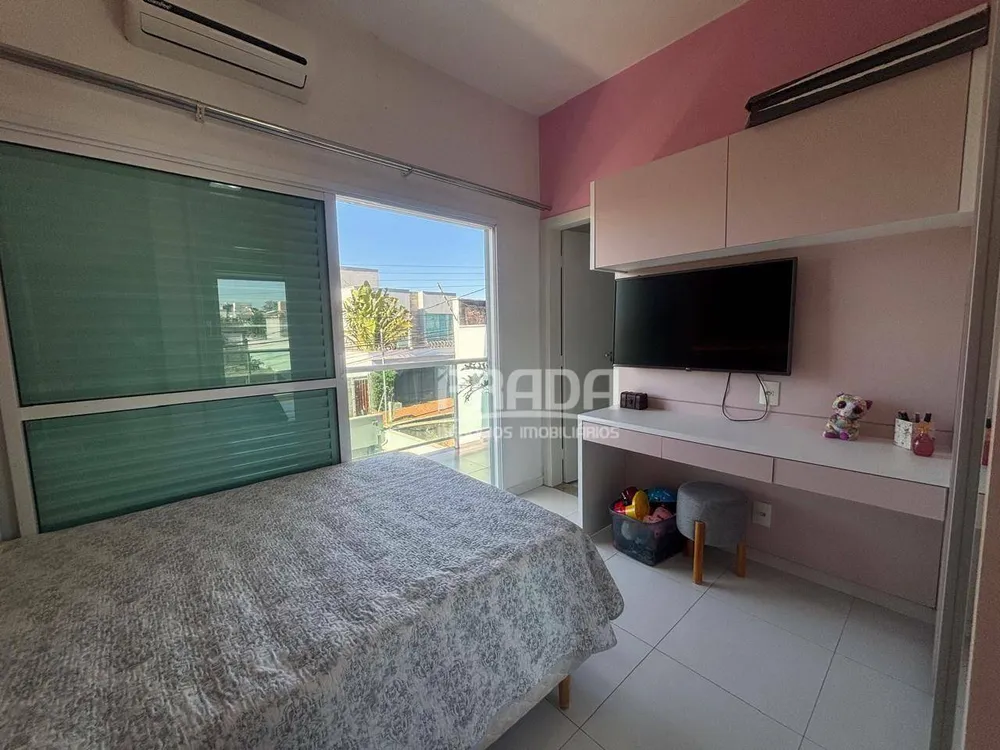 Sobrado, 4 quartos, 262 m² - Foto 8