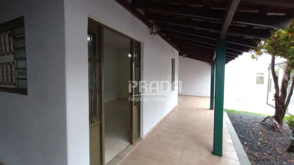 Casa, 3 quartos, 207 m² - Foto 1