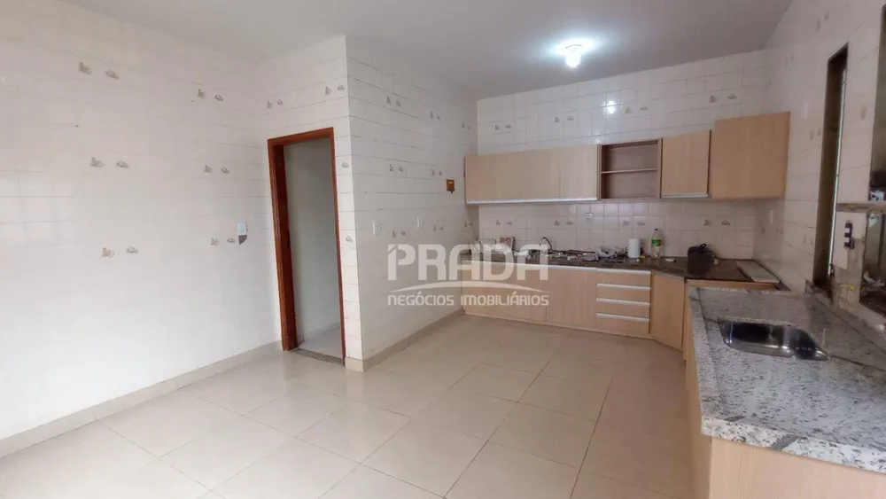 Casa, 3 quartos, 207 m² - Foto 8
