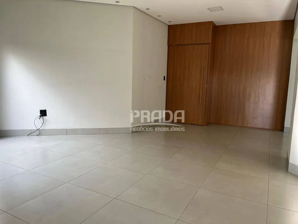 Casa, 3 quartos, 270 m² - Foto 11