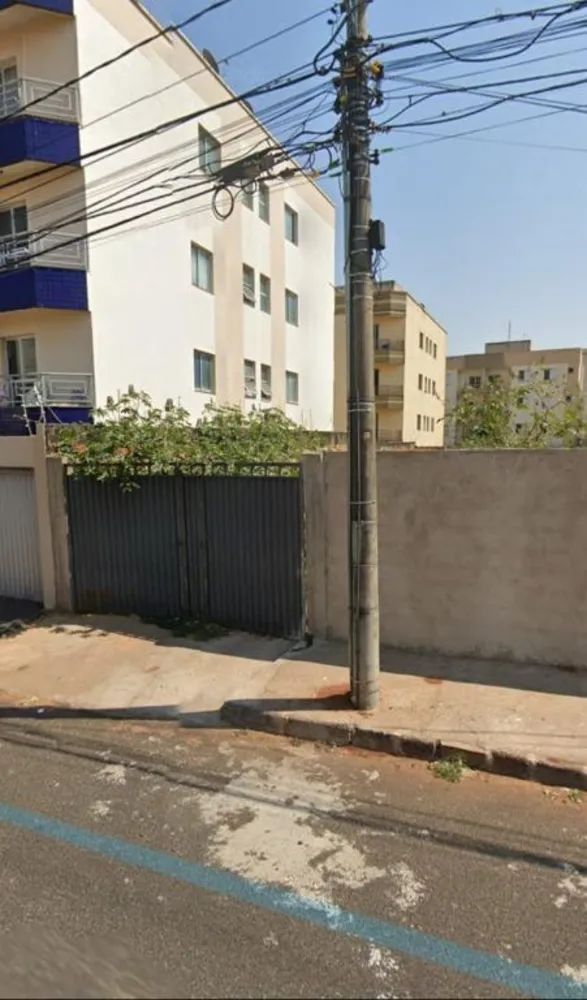 Terreno, 300 m² - Foto 2