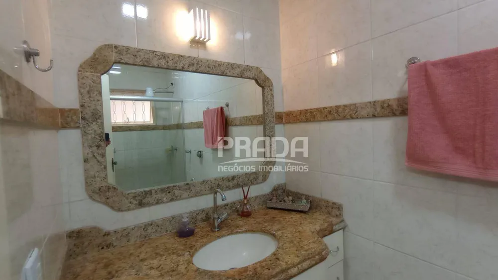 Casa, 3 quartos, 225 m² - Foto 13