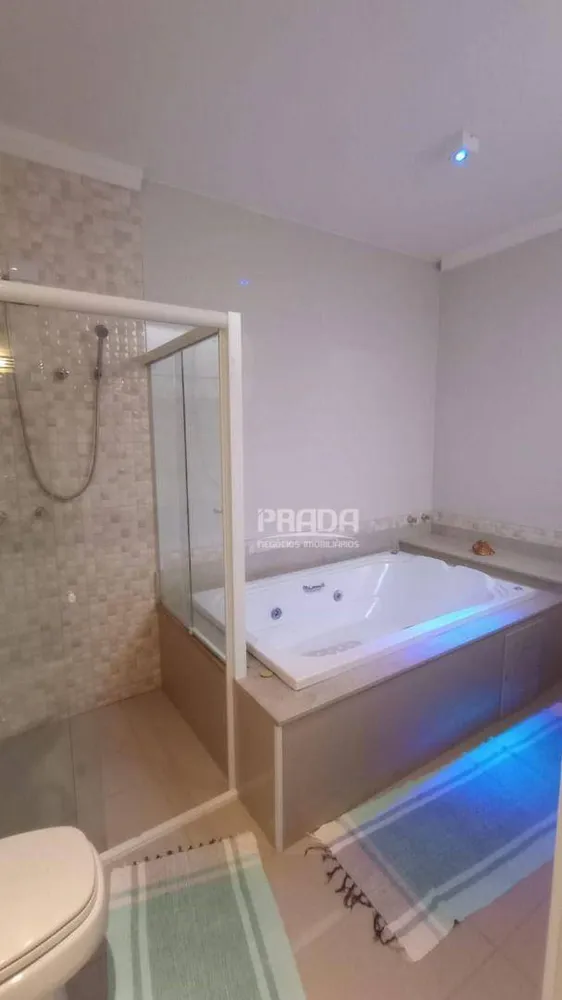 Casa, 3 quartos, 225 m² - Foto 11