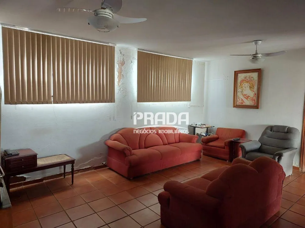 Casa, 4 quartos, 349 m² - Foto 1