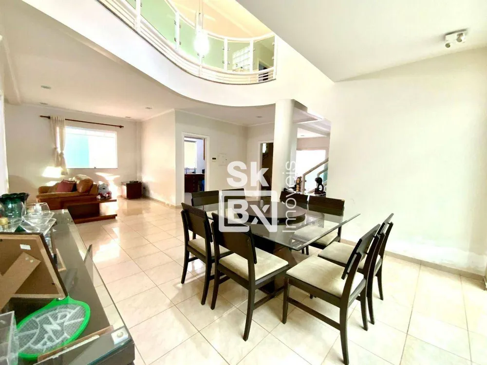 Casa, 4 quartos, 333 m² - Foto 10