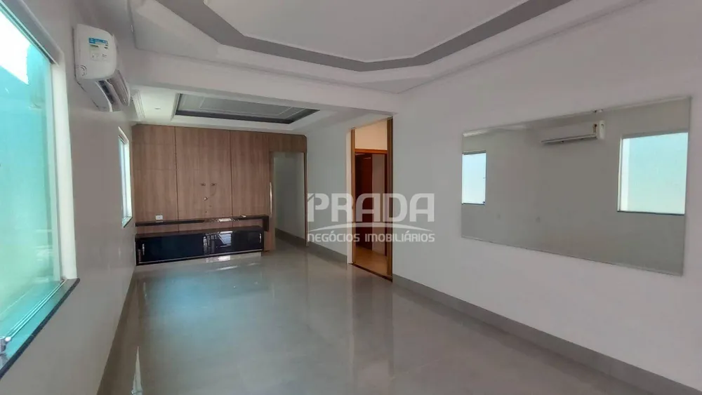 Casa, 3 quartos, 175 m² - Foto 2