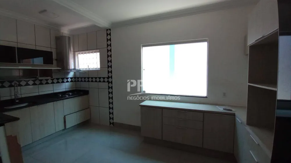 Casa, 3 quartos, 175 m² - Foto 3