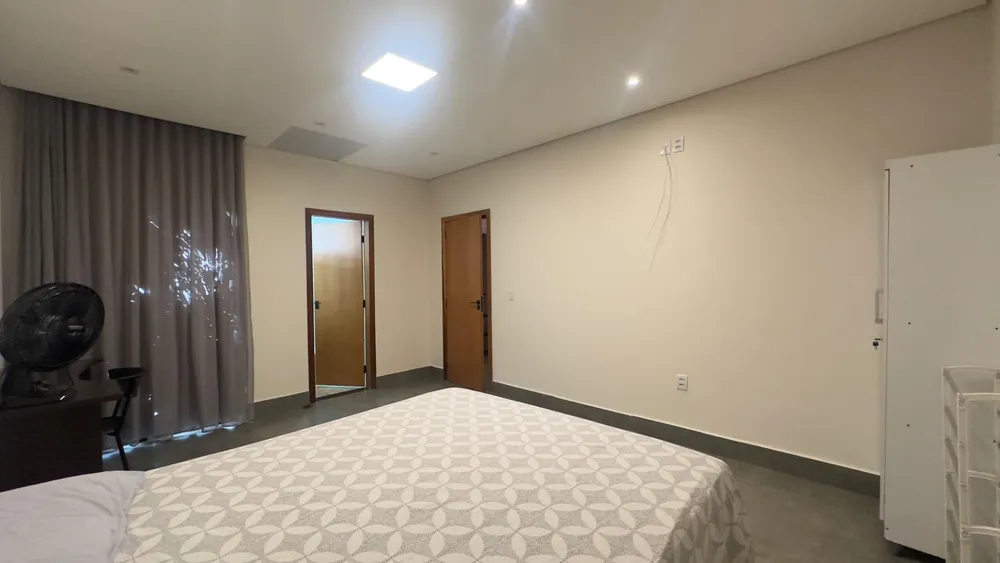 Casa, 3 quartos, 252 m² - Foto 9