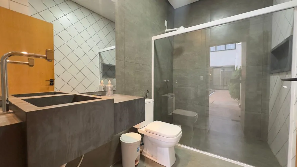 Casa, 3 quartos, 252 m² - Foto 16