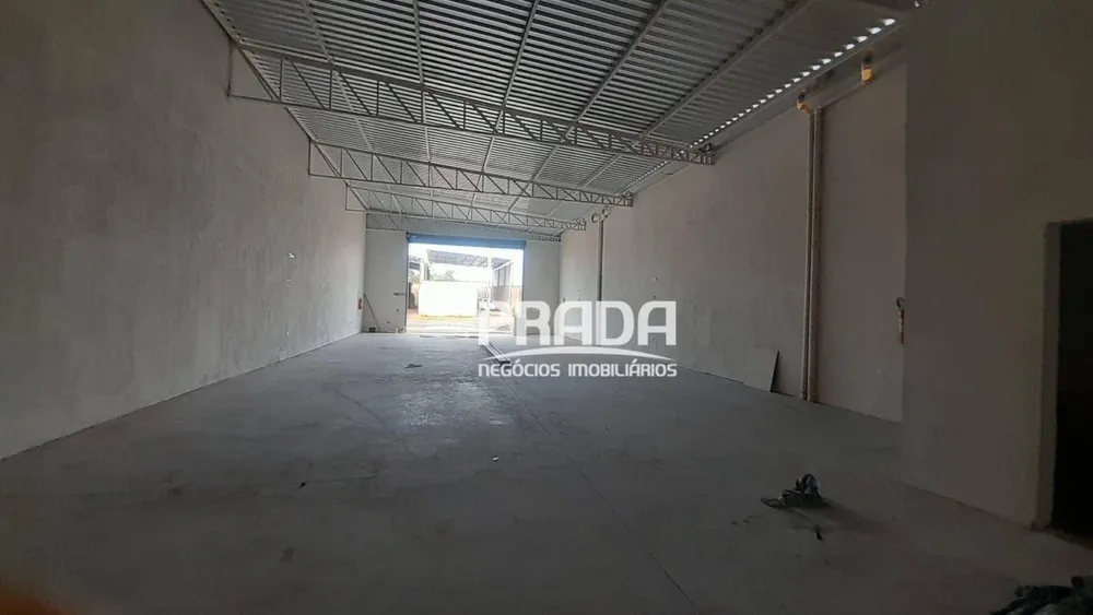 Depósito-Galpão, 247 m² - Foto 1