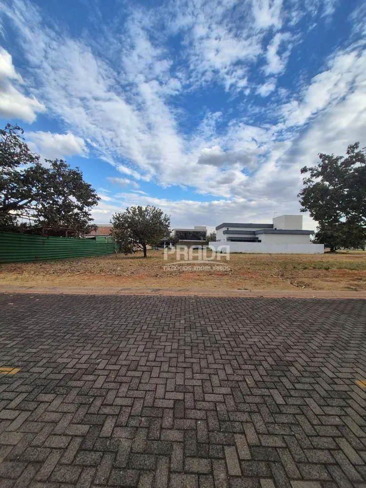 Loteamento e Condomínio, 422 m² - Foto 1