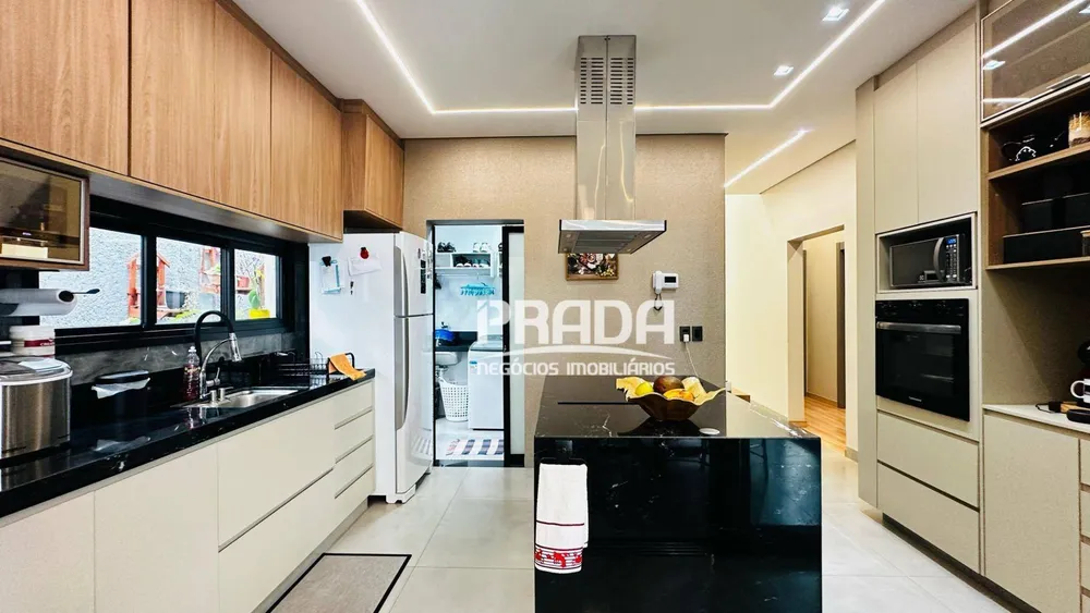 Casa, 3 quartos, 215 m² - Foto 4