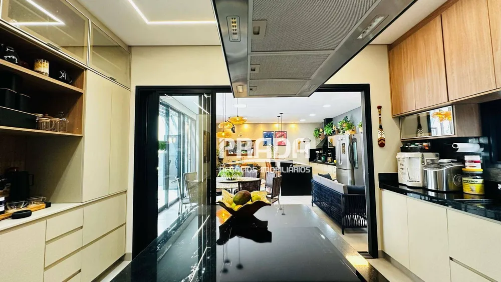 Casa, 3 quartos, 215 m² - Foto 16