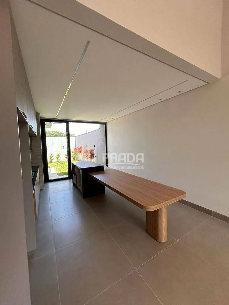 Casa, 3 quartos, 170 m² - Foto 2