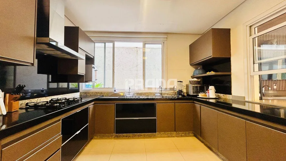Casa, 3 quartos, 294 m² - Foto 10