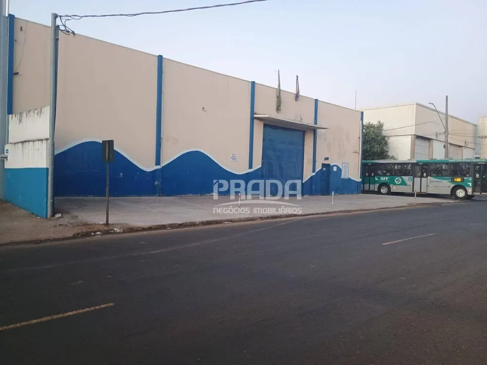 Depósito-Galpão, 950 m² - Foto 1
