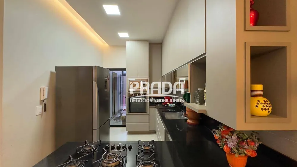 Sobrado, 4 quartos, 202 m² - Foto 6