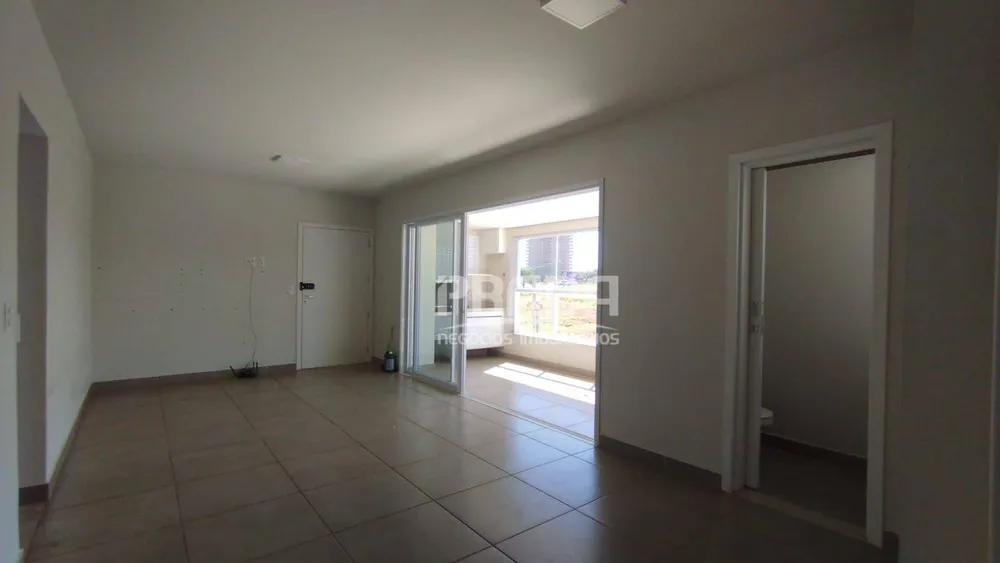 Apartamento, 3 quartos, 140 m² - Foto 1
