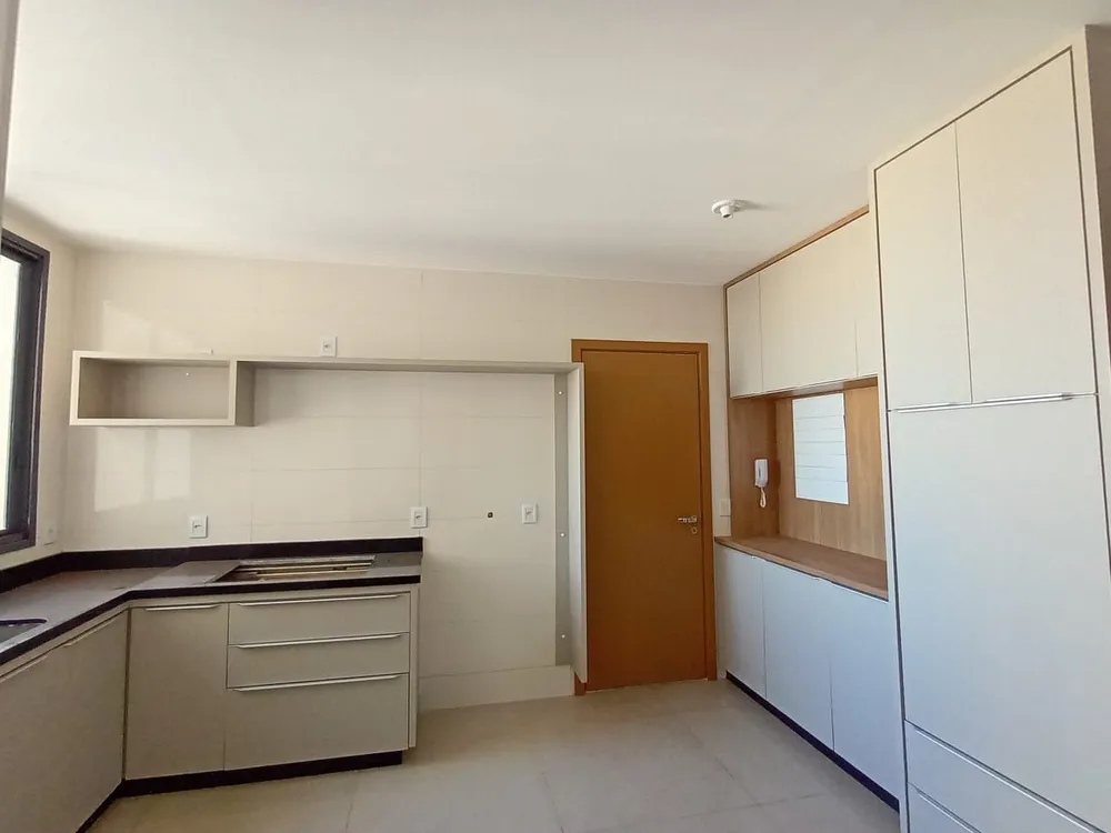 Apartamento, 3 quartos, 117 m² - Foto 2