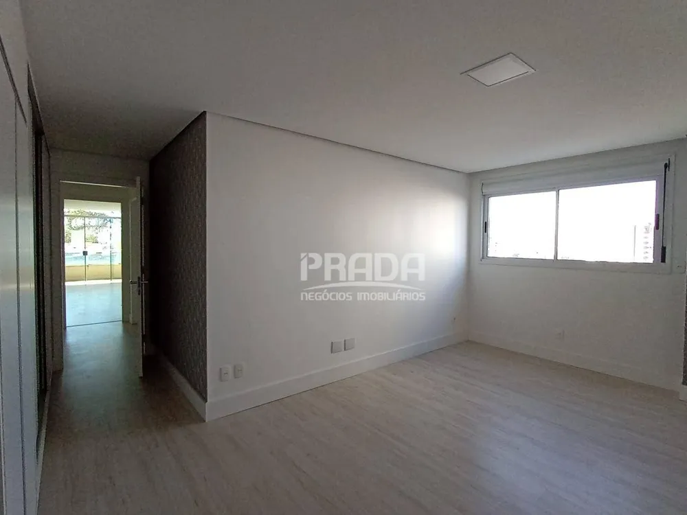 Apartamento, 3 quartos, 176 m² - Foto 1