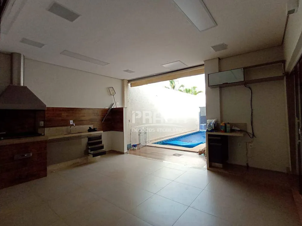 Casa, 3 quartos, 290 m² - Foto 1