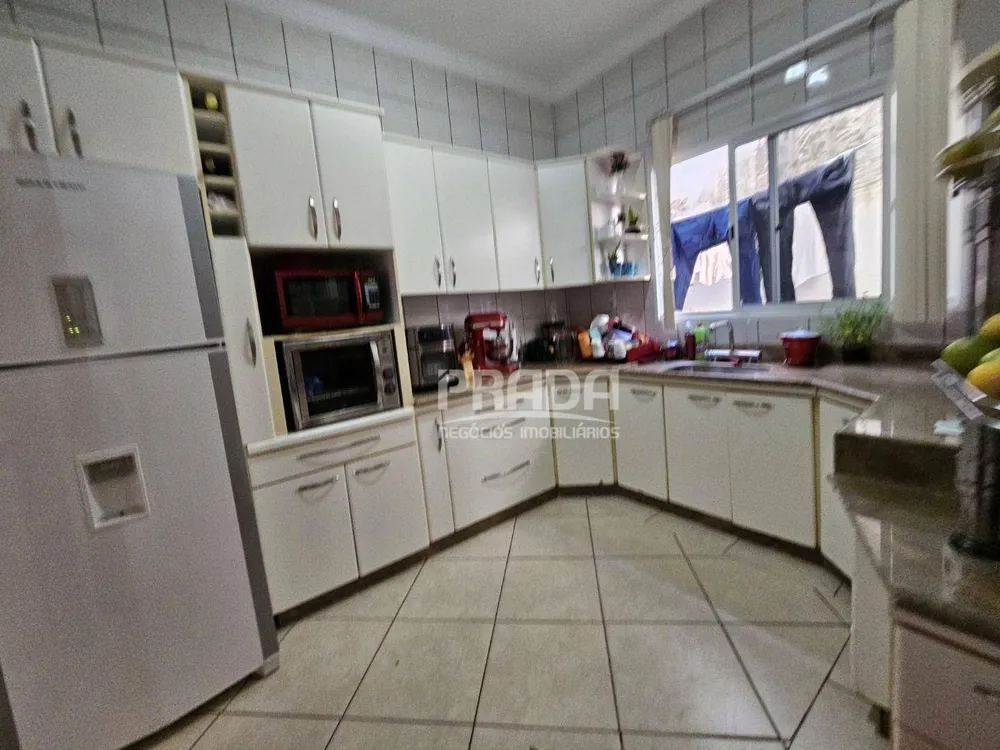 Casa, 4 quartos, 360 m² - Foto 12