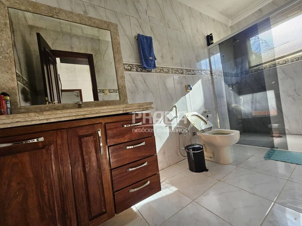 Casa, 4 quartos, 360 m² - Foto 13